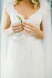 White V-Neck Lace Top Tulle Cap Sleeve A-Line Wedding Dress HZ0527