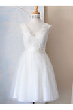 Elegant White Simple Lace V-neck Beach Wedding Dresses HZ0527