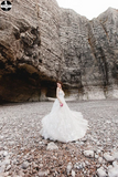 Promfast A-line Removable Spaghetti Straps Beach Wedding Dress Sweep/Brush Train White Lace Wedding Dresses HZ0527