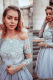 Gray Lace Appliques Tulle Short Prom Dress, Long Sleeves Homecoming Dress HZ0527